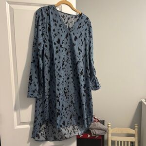 SHEIN Blue and Black Patterned Dress  almost new but it fits me small